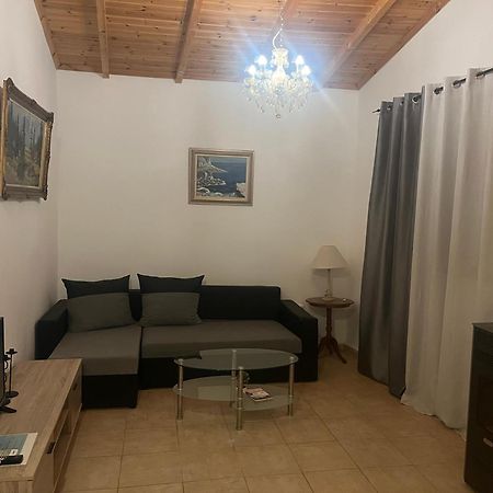 The Mansion Of Dionisos And Dimitras 7 Villa Linaria  Exterior photo